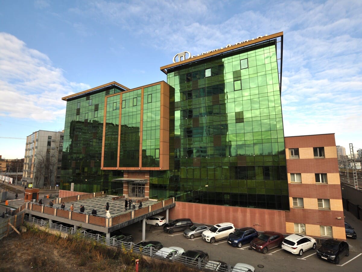 Офисы от 950 до 1100 кв.м. в аренду и продажу в Москве и Московской области